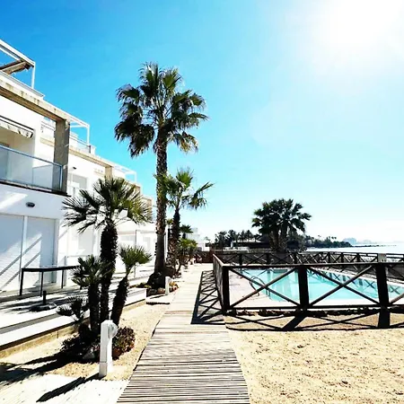 R.500 Los Arenales-manga Norte Apartment *